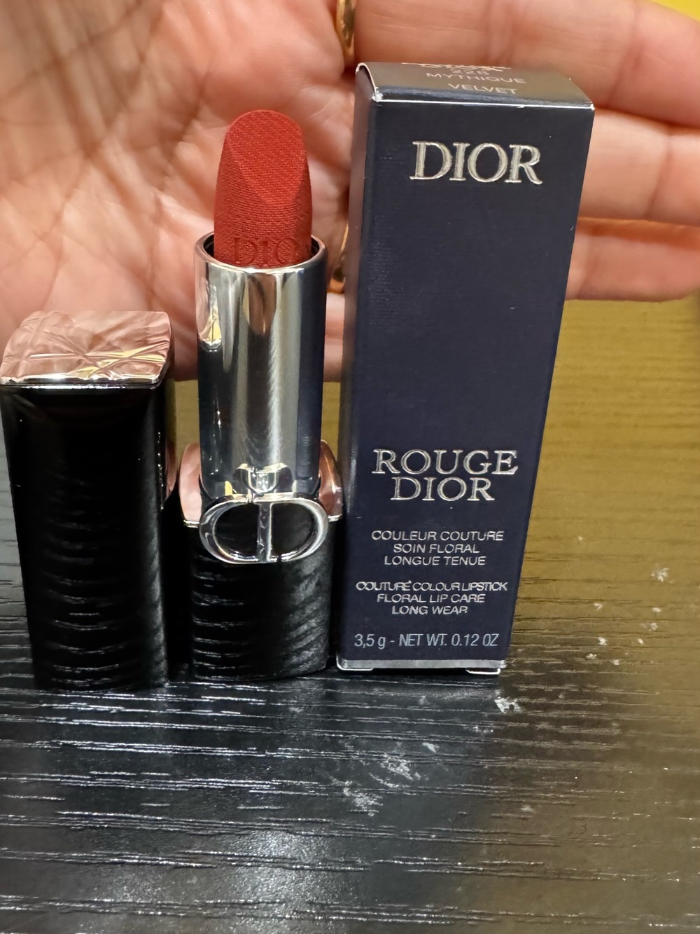 DIOR Rouge Dior Velvet Long-Wear Lipstick - shade 228 MYTHQUE